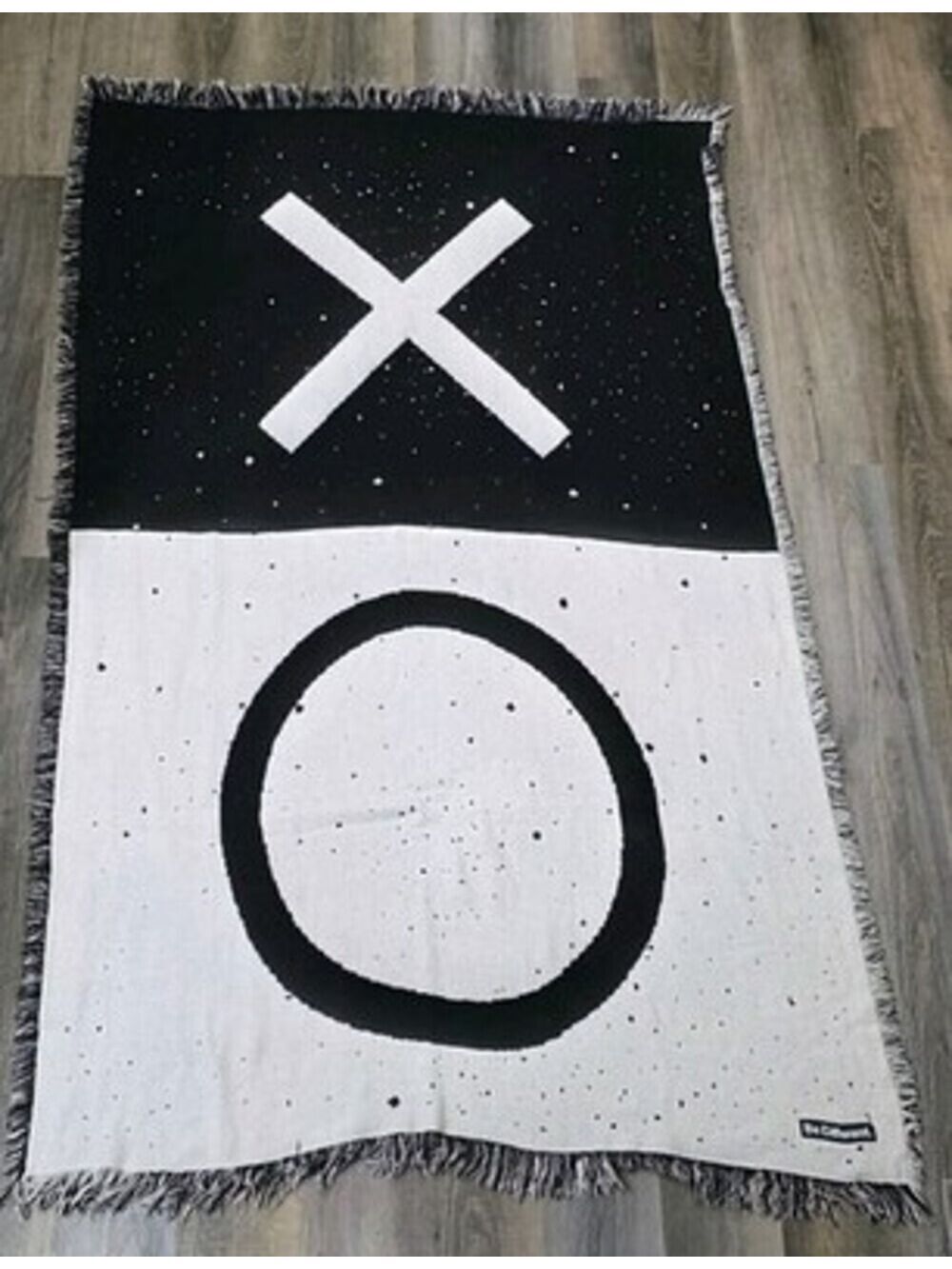 Sackcloth And Ashes Contrast Series XO Blanket 72" By 46" 100% Cotton Throw
